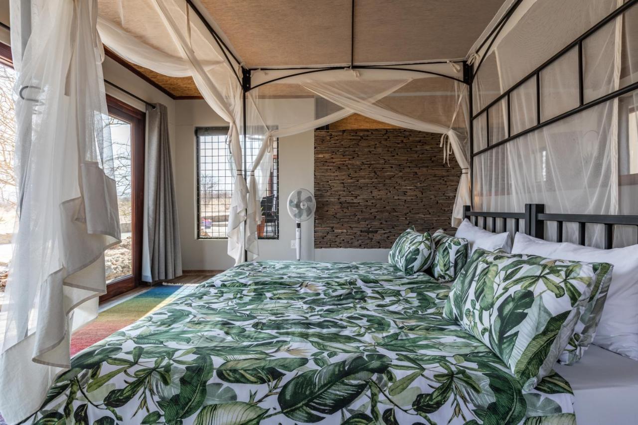 Hohenstein Lodge Usakos 외부 사진