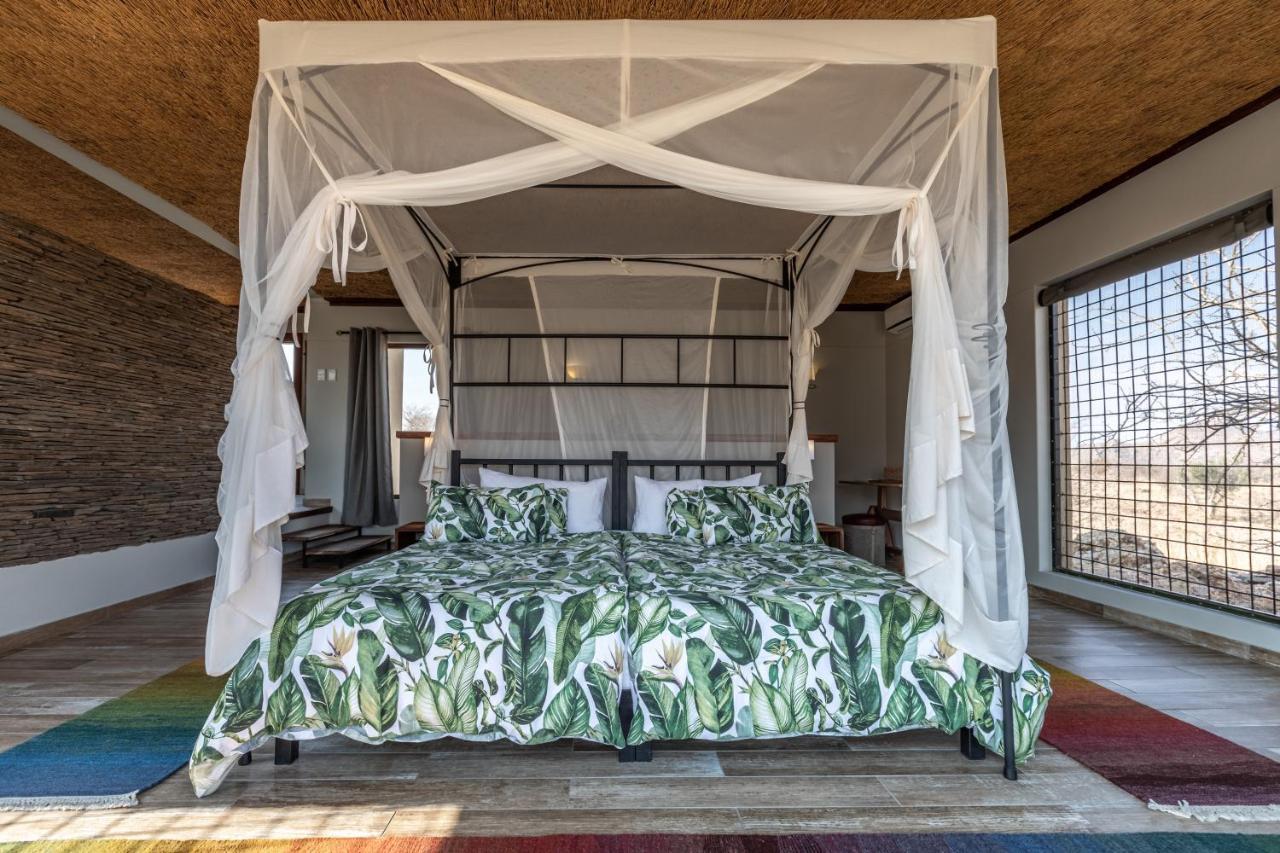 Hohenstein Lodge Usakos 외부 사진