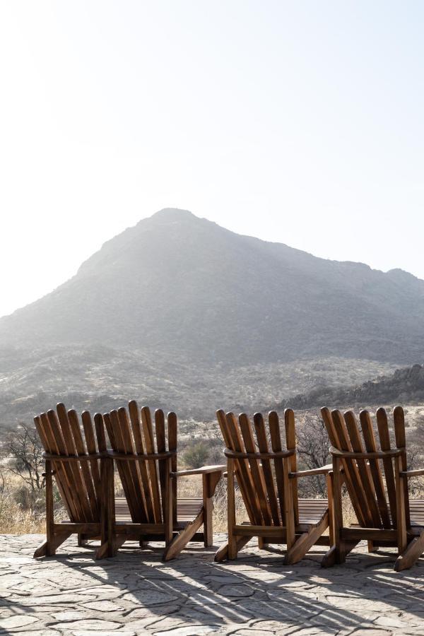 Hohenstein Lodge Usakos 외부 사진