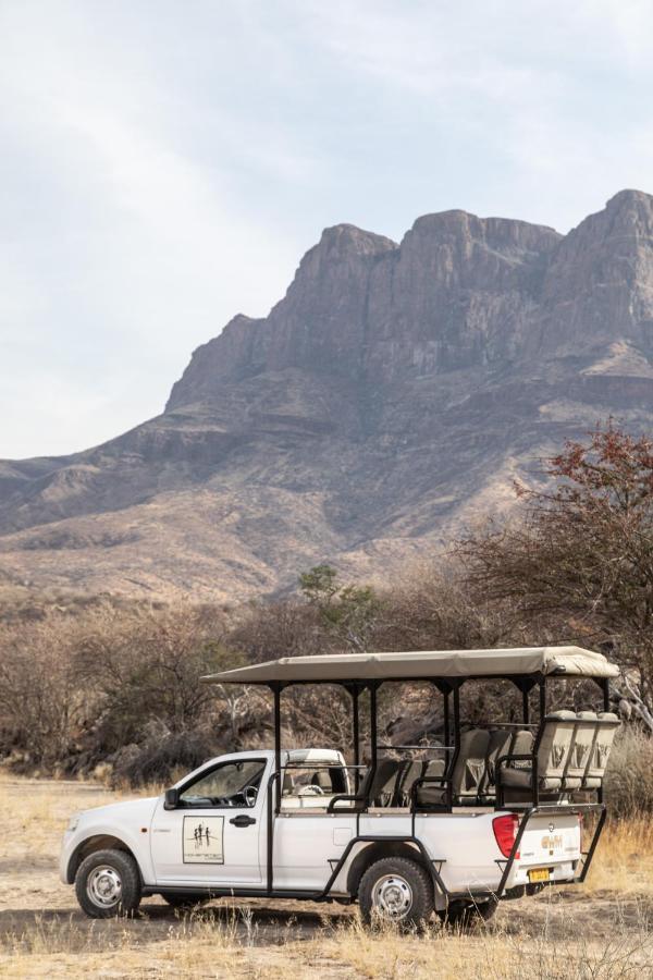 Hohenstein Lodge Usakos 외부 사진