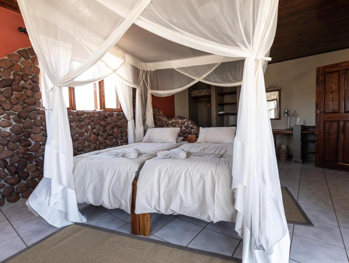 Hohenstein Lodge Usakos 외부 사진